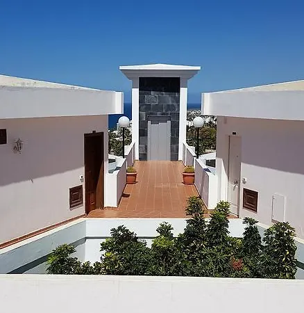 Apartment Frank Island Village