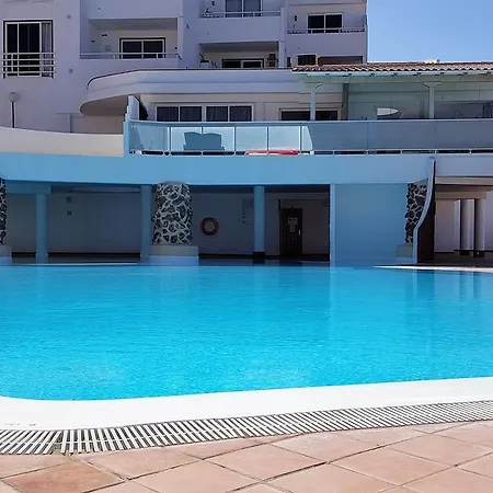 Apartment Frank Island Village