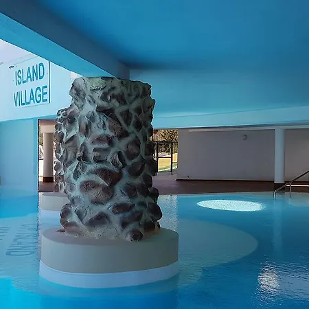 Frank Island Village Apartment